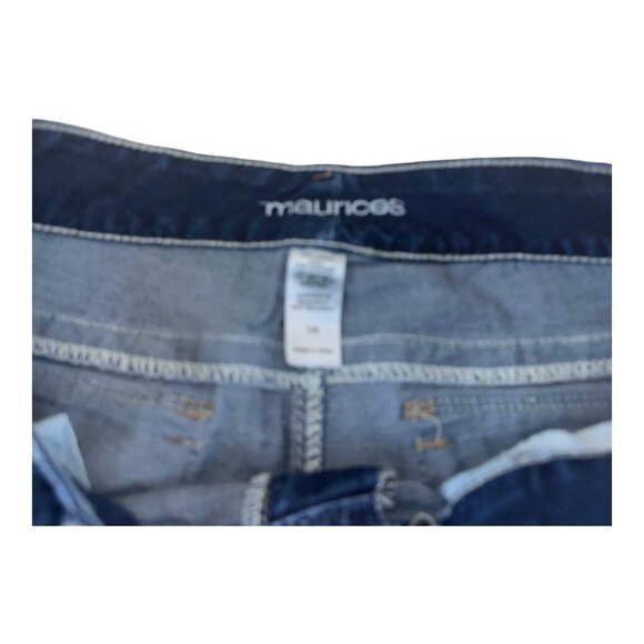 Maurices Womens Distressed Blue Denim Capri Jeans Size 7/8 Embroidered Pockets - Picture 4 of 13